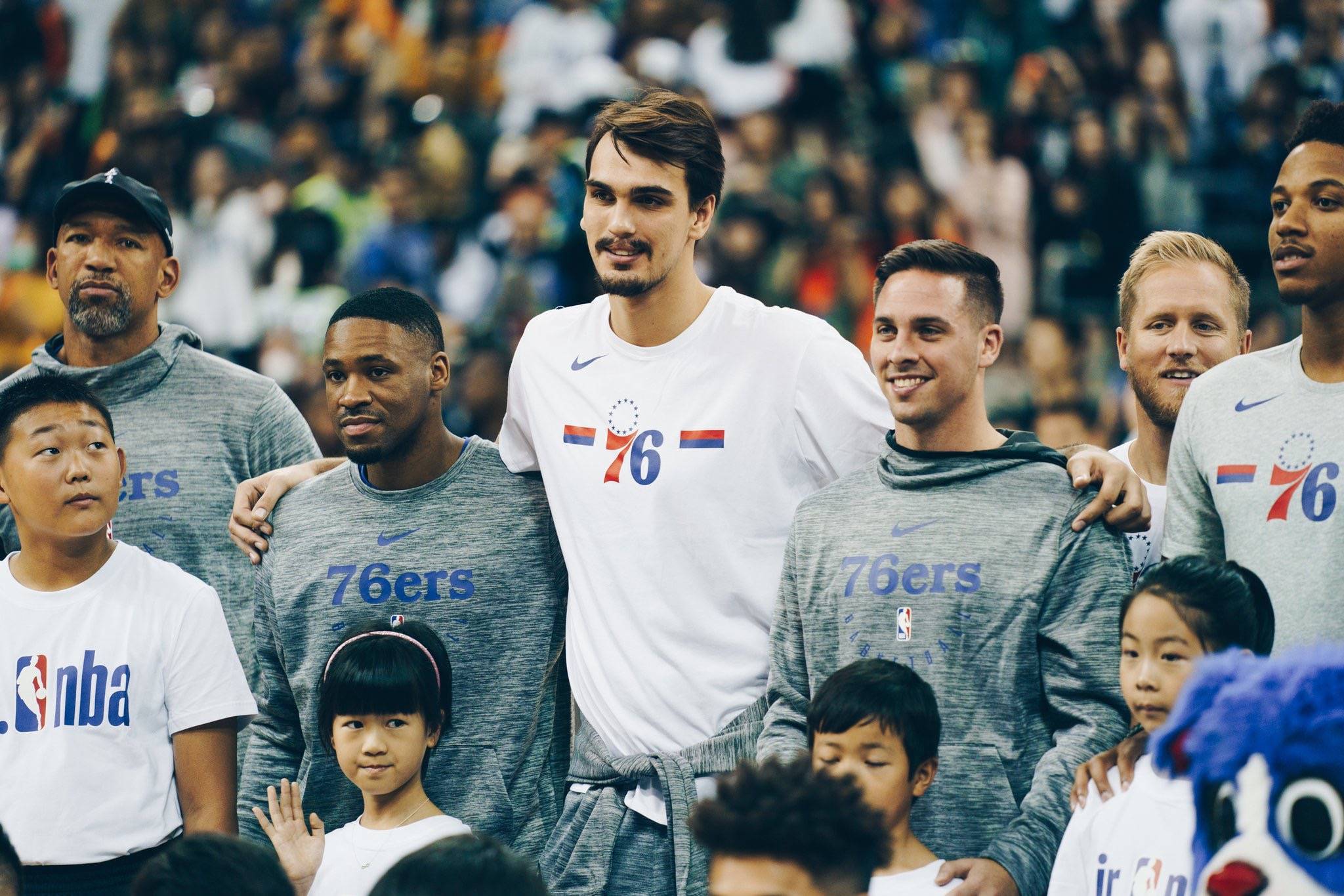 NBA豪强对决未来之星助阵激情澎湃的简单介绍